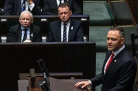 PiS rozbije sobie głowę o SAFE? To może skończyć się konfliktem z Karolem Nawrockim [OPINIA]