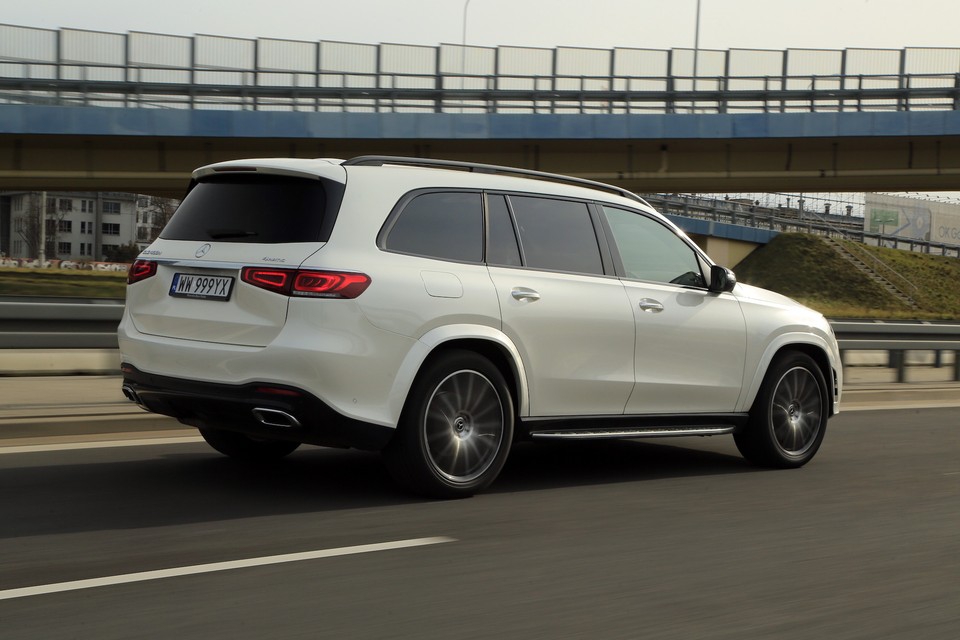 Мерседес бенц gls 400d
