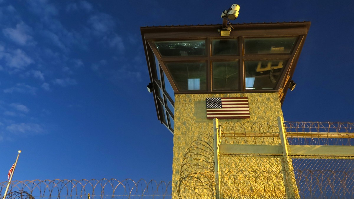 Saudyjski więzień z amerykańskiego więzienia wojskowego w Guantanamo został przetransportowany do Arabii Saudyjskiej - poinformował Pentagon. Saudyjczyk jest pierwszym więźniem, który opuścił Guantanamo od czasu objęcia władzy przez Donalda Trumpa.