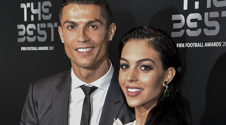 Cristiano Ronaldo és Georgina Rodriguez négy gyereket nevelnek már együtt /Fotó:Northfoto