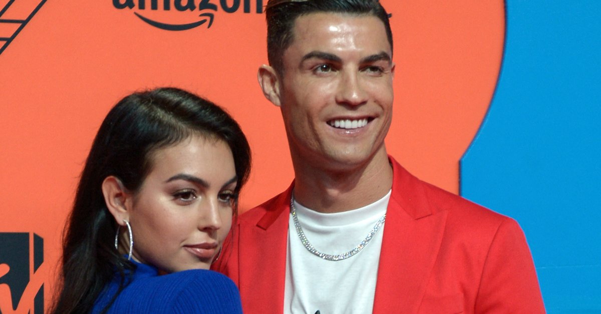 ¿Cristiano Ronaldo casado?  Agradeció a su «esposa».