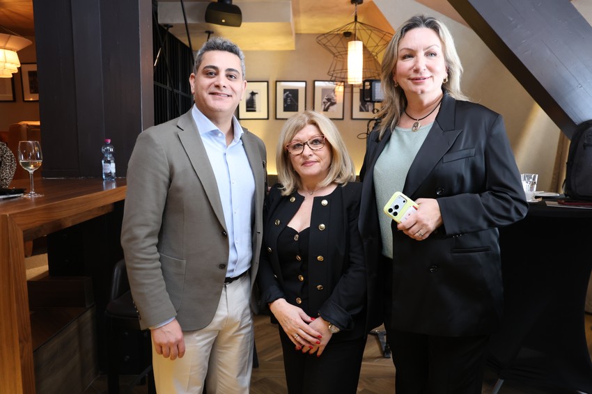 Onur Biter, direktor projekata iz biznis divelopmenta Nussli Group, Dragica Tomčić ekonomski ataše Švajcarske ambasade, Jelena Sadler izvršni direktor Srpsko-švajcarske trgovinske komore