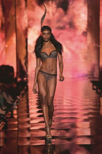 Calzedonia Summer Show - pokaz kolekcj lato 2014