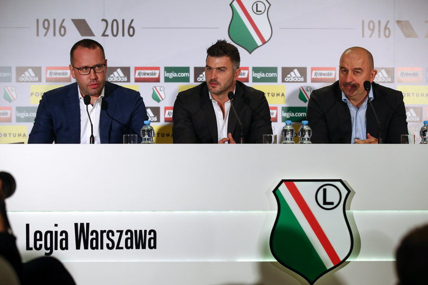 Stanisław Czerczesow postawił ultimatum Legii Warszawa?