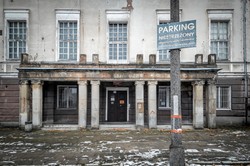 Poznań. Sprawa słynnych akademików. Uczelnia nie sprzeda ich deweloperom?