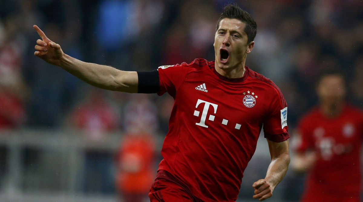 Lewandowski 5 Bramek W 9 Minut