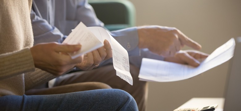 Jeszcze wyższe rachunki za prąd. Na takie umowy musisz uważać. URE i MRPiPS ostrzegają