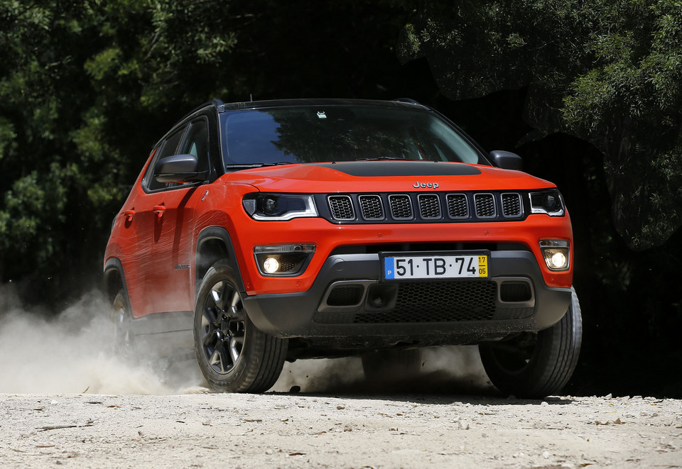 Jeep Compass Trailhawk to będzie mocny gracz!