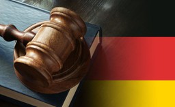 Pierwsze takie postanowienie w Niemczech. Sąd: Telewizja ma przeprosić za "polskie" obozy