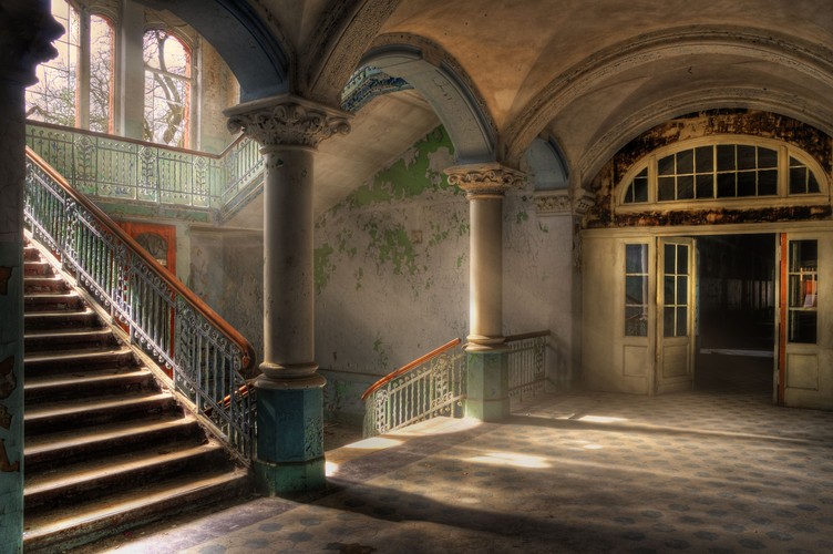Opuszczony szpital Beelitz-Heilstätten. TUTAJ LECZYŁ SIĘ ADOLF HITLER