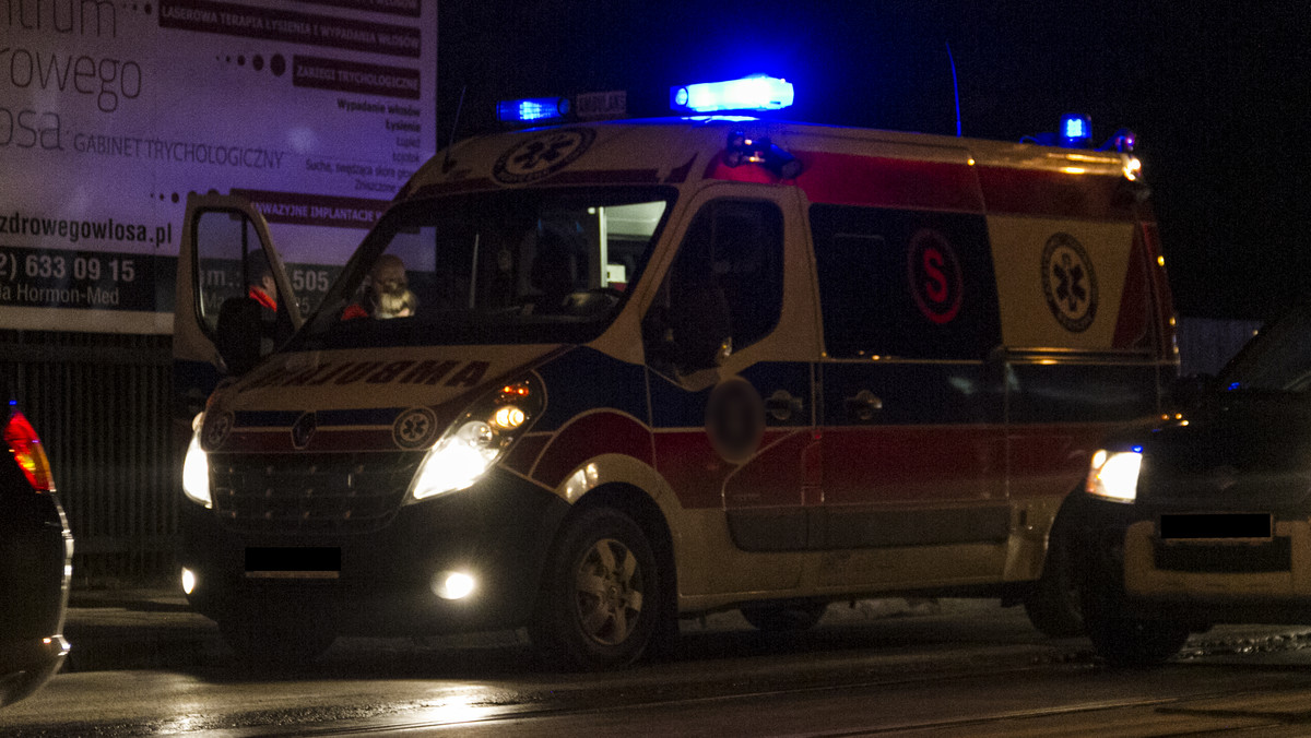 Do prokuratury regionalnej ma trafić śledztwo ws. możliwego błędu w sztuce lekarskiej w związku ze śmiercią 32-letniego mężczyzny, który w piątek wieczorem zmarł nieopodal szpitala w Rybniku, a wcześniej zgłosił się do tamtejszego szpitalnego oddziału ratunkowego.