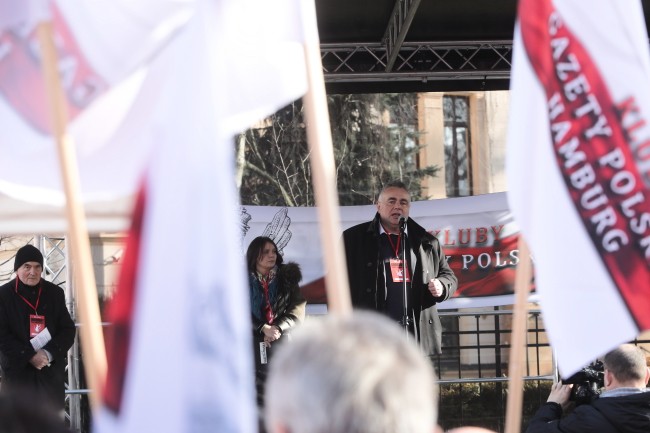 Sakiewicz dodał również: 