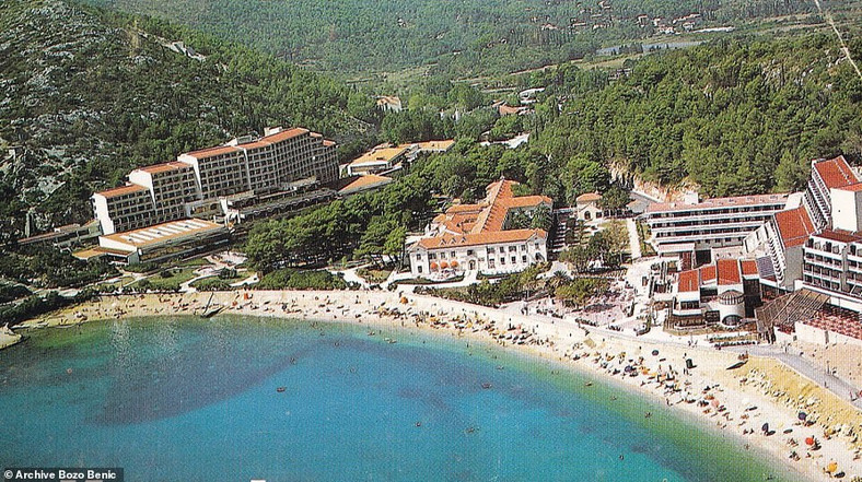 Hotele w Kupari za czasów swojej świetności przed wojną, 1990 r.