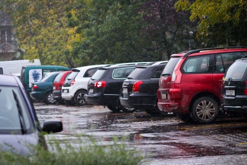 Nie będzie parkingu na Dębinie