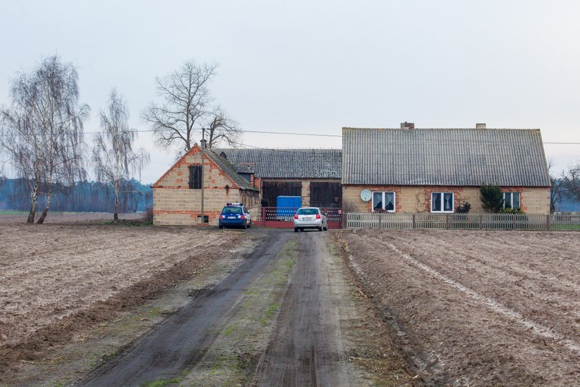 Terroryzował wioskę, groził wysadzeniem szkoły. Usłyszał zarzuty