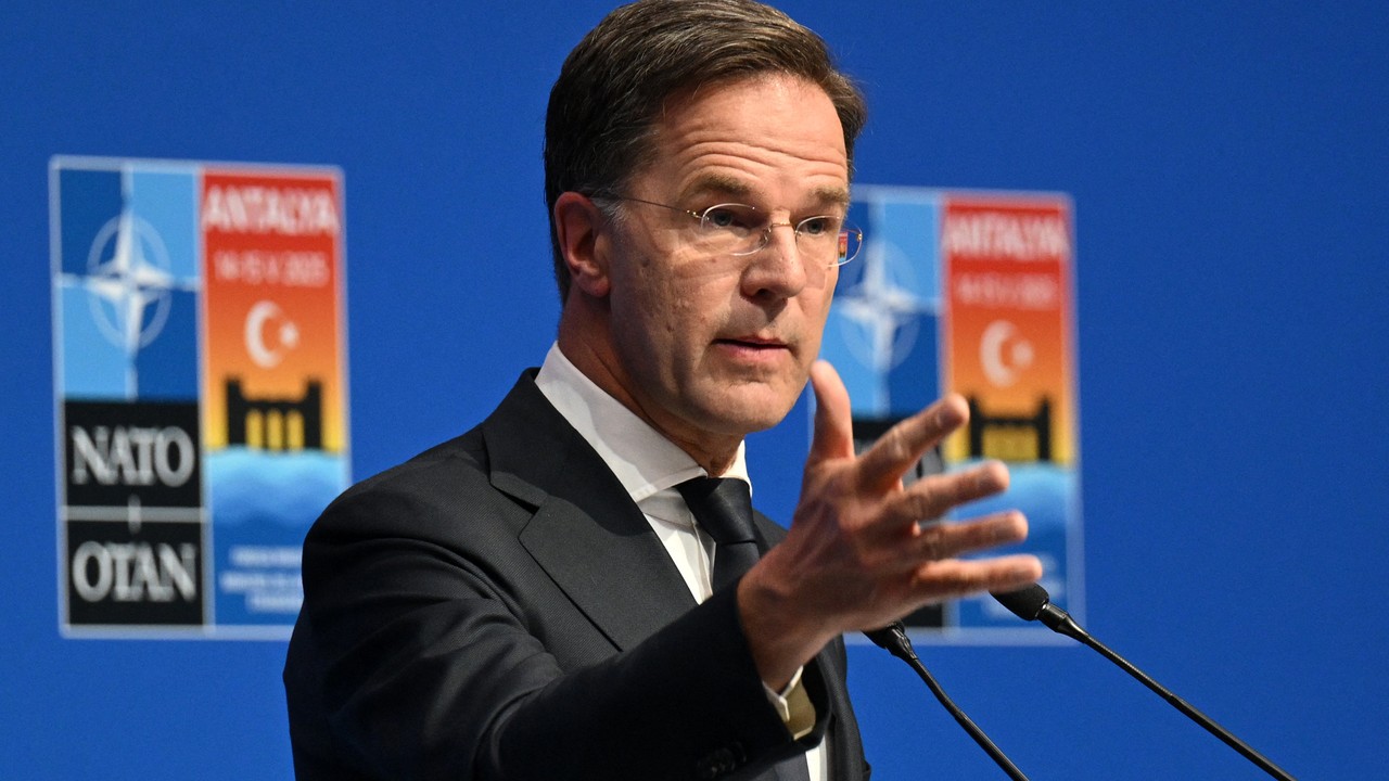 Mark Rutte ostro o decyzji Putina. "Piłka jest teraz po stronie Rosji"