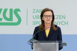 Coraz więcej osób ma niskie emerytury. Prezes ZUS radzi, by... oszczędzać i dłużej pracować