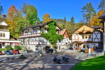 Zniżki w sanatoriach dla seniorów. Wystarczy okazać tę kartę. Może ją otrzymać każdy, kto ukończył 60. rok życia