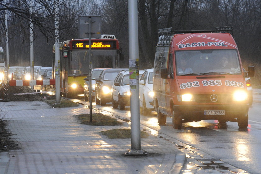 Autobus linii 115 we Wrocławiu