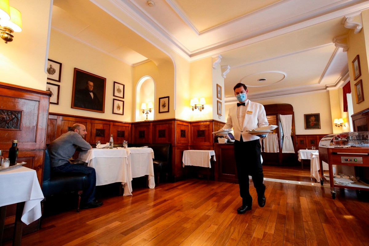 Hotelowa restauracja we Włoszech