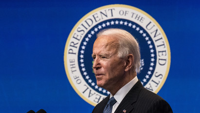 Újabb vezetővel egyeztetett telefonon Joe Biden