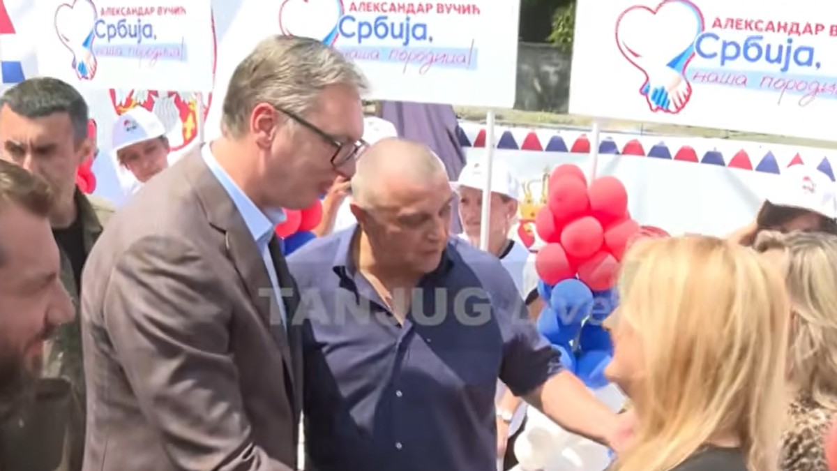 Vučić