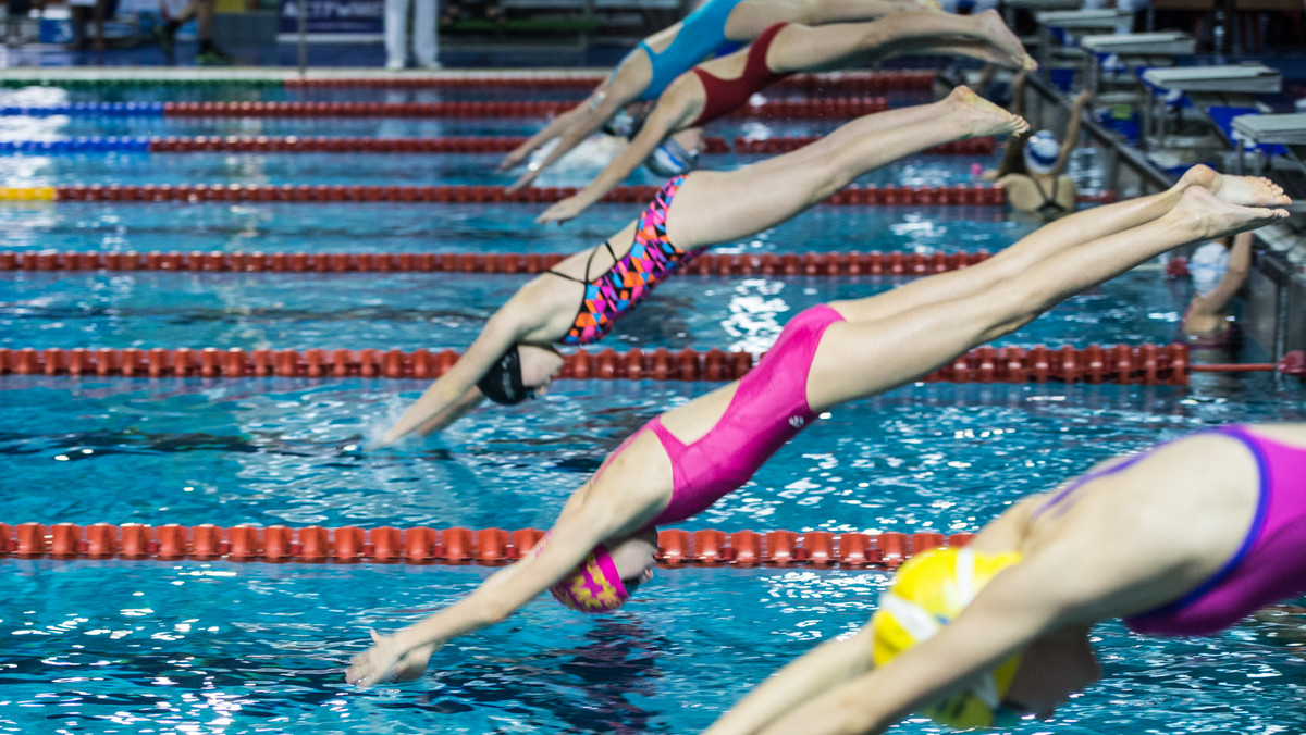 Aż pięć Rekordów Polski padło podczas Mikołajkowej Olimpiady Pływackiej o Puchar Otylii Jędrzejczak. W weekend 10-11 grudnia na 50-metrowej pływalni Miejskiego Ośrodka Sportu i Rekreacji w Dębicy rywalizowało niemal 800 zawodników z ponad 55 klubów z całego kraju.