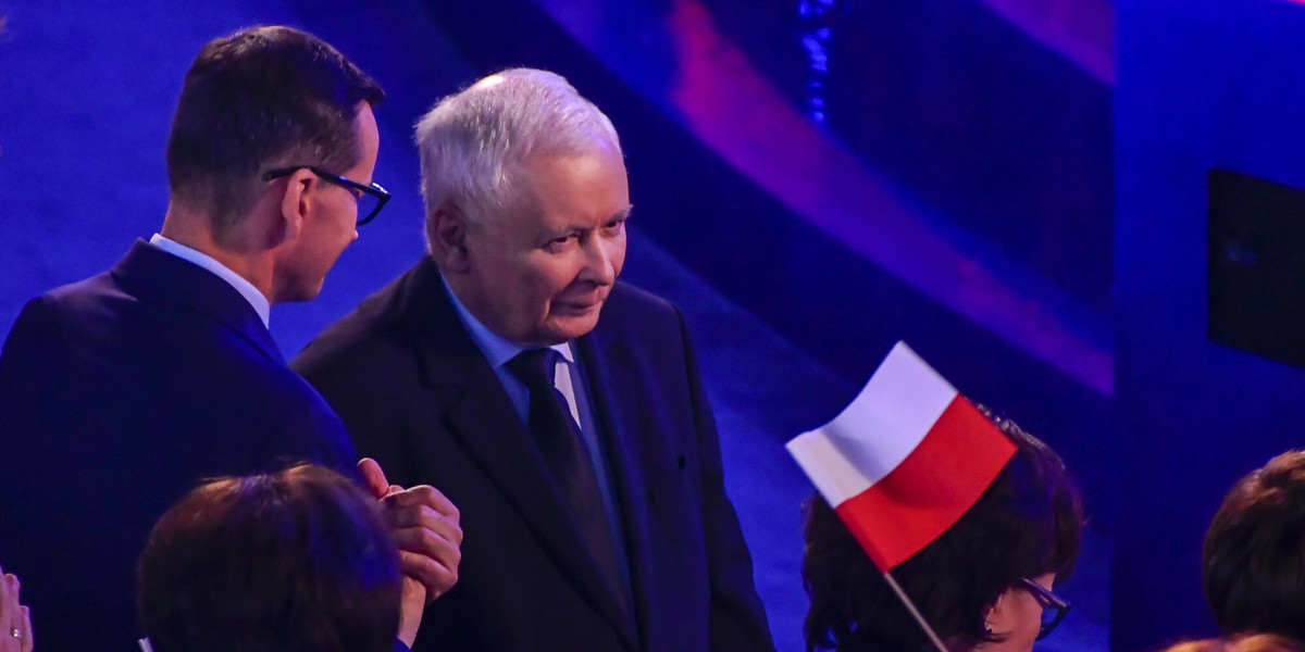 Premier Mateusz Morawiecki i prezes PiS Jarosław Kaczyński mają napięty grafik na finiszu kampanii