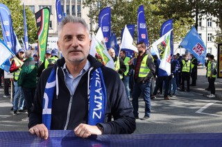 OPZZ domaga się wzrostu płac w budżetówce. Jest petycja do premiera