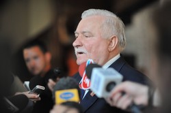 Wyszkowski w szpitalu. Wałęsa wstrzymuje komornika