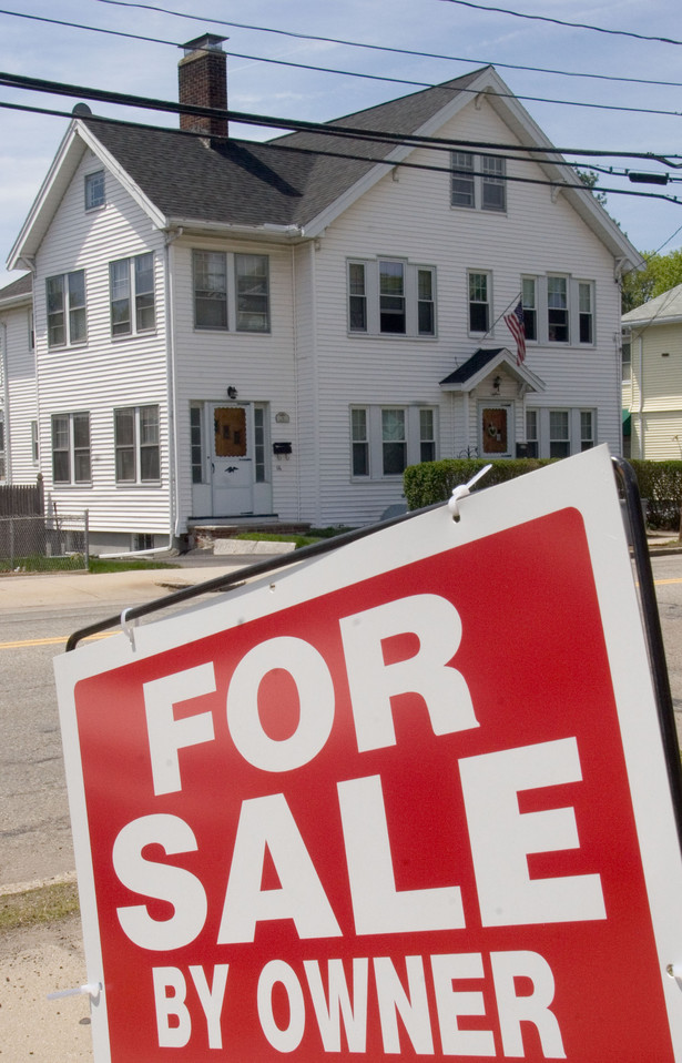 Tysiące domów na sprzedaż i nikt ich nie kupuje