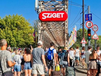 Sziget Fesztivál 2025: mobilnet, 5G és elképesztő adatforgalom – így bírja a hálózat a több százezres bulit