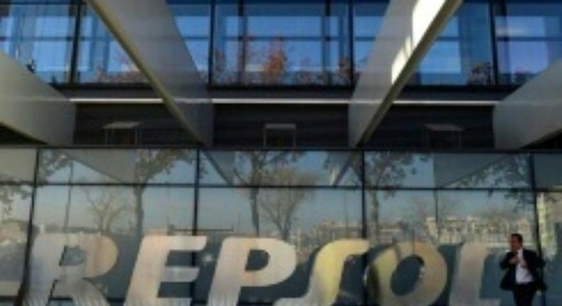 Spanish oil giant Repsol says it cut costs by more than 500 million euros in the first quarter and it hopes to economise 2.1 billion euros for the whole of 2017