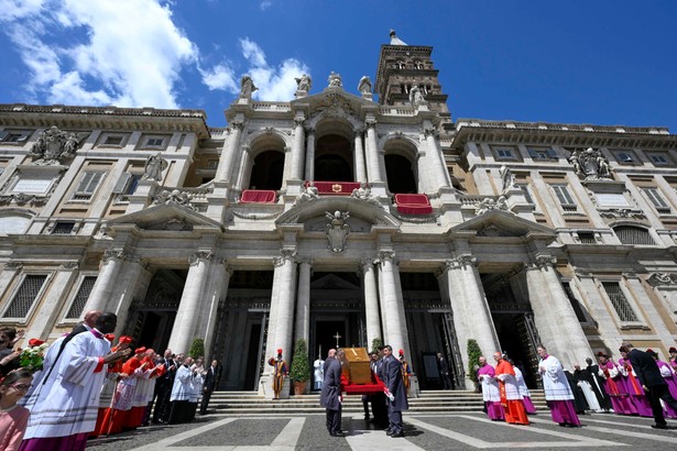 Grób papieża Franciszka dostępny dla wiernych. Mogą oddać mu hołd