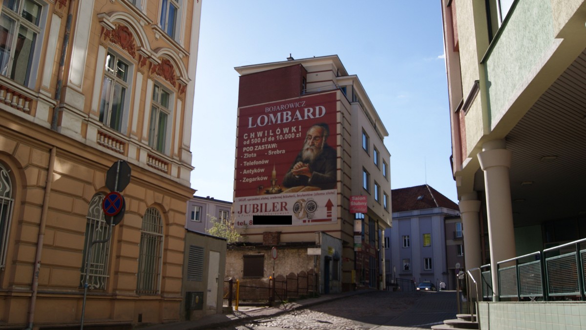 Forum Rozwoju Olsztyna zabrało głos w kwestii uchwały krajobrazowej, nad koncepcją której pracują obecnie miejskie władze. Zdaniem jego członków należy zrezygnować z wielkoformatowych reklam i nie dawać firmom możliwości do obchodzenia nowych przepisów.