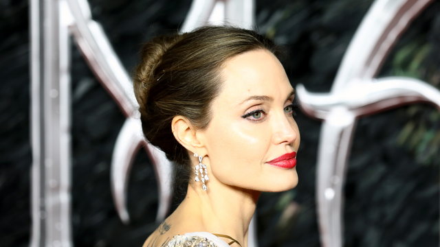Angelina Jolie: Semmiképp sem akarják látni a fájdalmamat vagy a szomorúságomat
