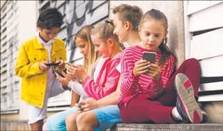 mObywatel dla ucznia. Legitymacja w smartfonie od 1 września