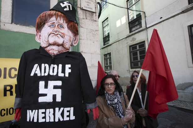 Merkel w Portugalii. Wielkie protesty