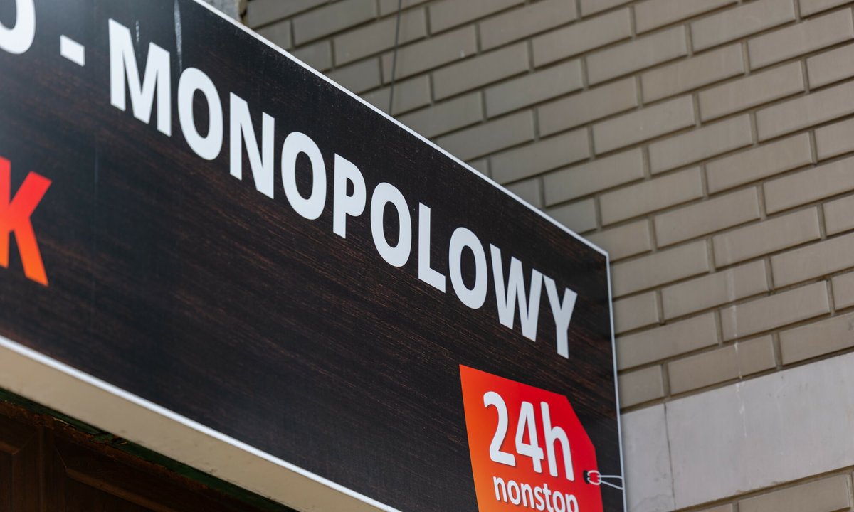 Nocna prohibicja w Gdańsku wchodzi w życie. Warszawa wciąż się waha