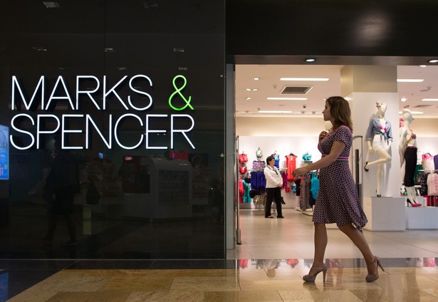 Firma Marks&Spencer to potęga, która ma sklepy na całym świecie, zatrudnia blisko 70 tysięcy osób i jest warta 7 miliardów funtów.