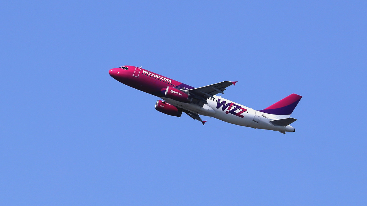 Koronawirus. Wizz Air wznowi w maju loty do 15 miast w Europie