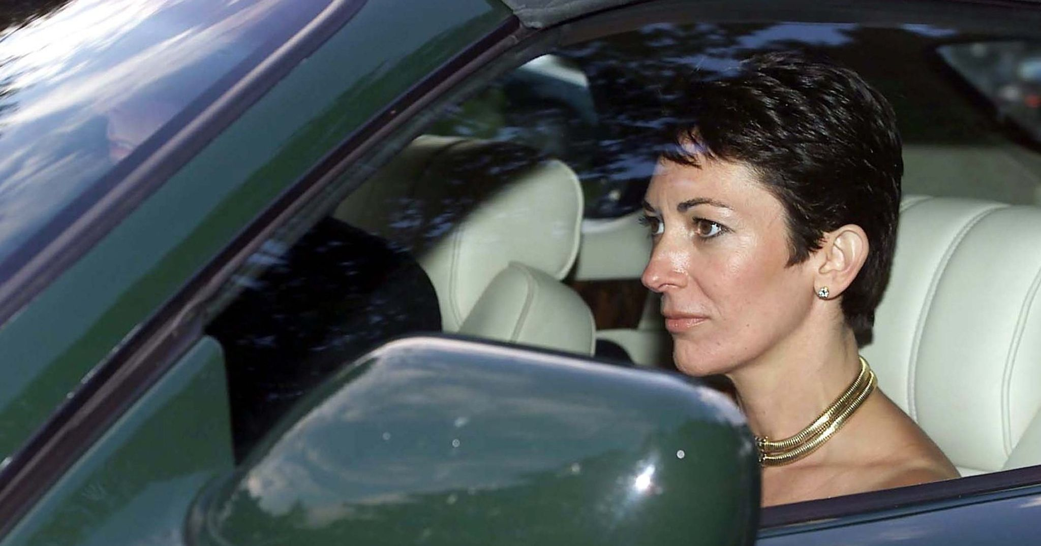 Internationaler Presseausweis von Ghislaine Maxwell in Epstein-Akten aufgetaucht