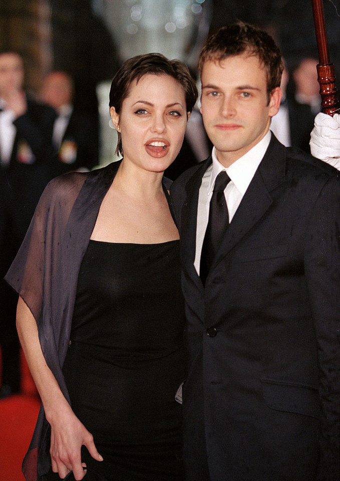 Angelina Jolie i Jonny Lee Miller