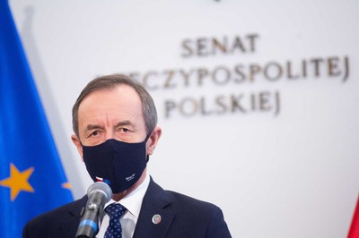 Lex TVN w Senacie. Grodzki: Zajmiemy się tzw. ustawą medialną 9 lub 10 września