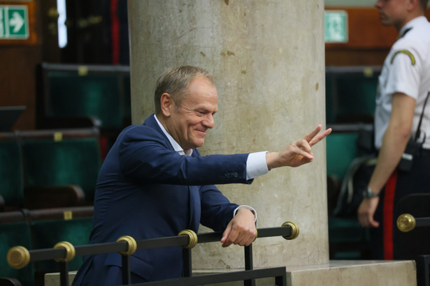 Przewodniczący Platformy Obywatelskiej Donald Tusk na sali obrad Sejmu