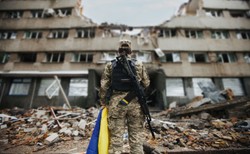 "Zrobimy wszystko, co konieczne". Nowe wieści o obrońcach Azowstalu