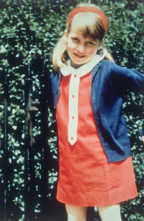 Diana Spencer miałaby 60 lat. Jak wyglądało jej dzieciństwo i młodość?