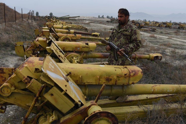 WRAKI PO WOJNIE SOWIECKO-AFGAŃSKIEJ (11)