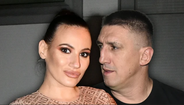 "ONA NE MOŽE DA IZDRŽAVA DECU SA TOM PLATOM" Kristijan otkrio koliko Kristina ZARAĐUJE NA PINKU, pa priznao: "Prespavam u autu, u hotelu"