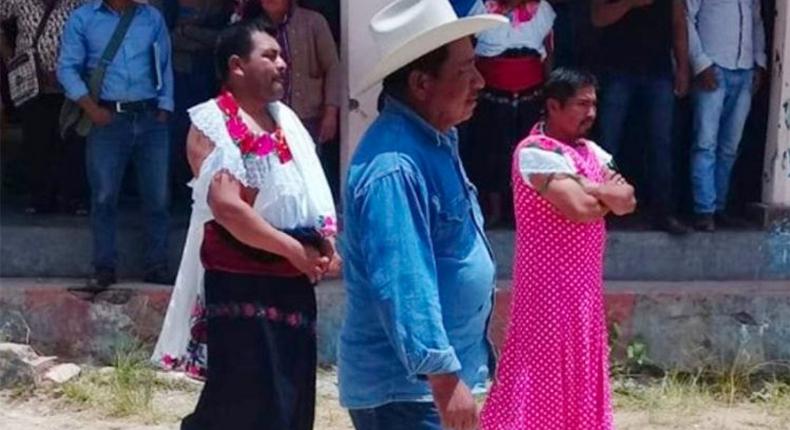 Angry residents forcibly dress their mayor in skirt and blouse, parade him in public for unfulfilled  promises (video)